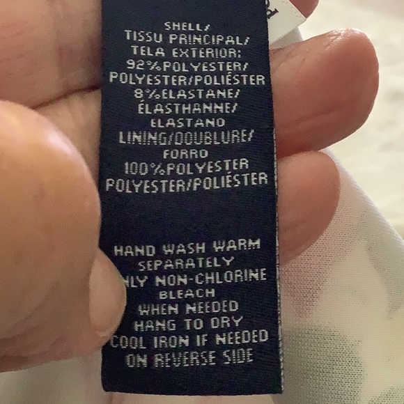 American living sleeveless dress beautiful flowers stretchy Red green ye… - Picture 14 of 16